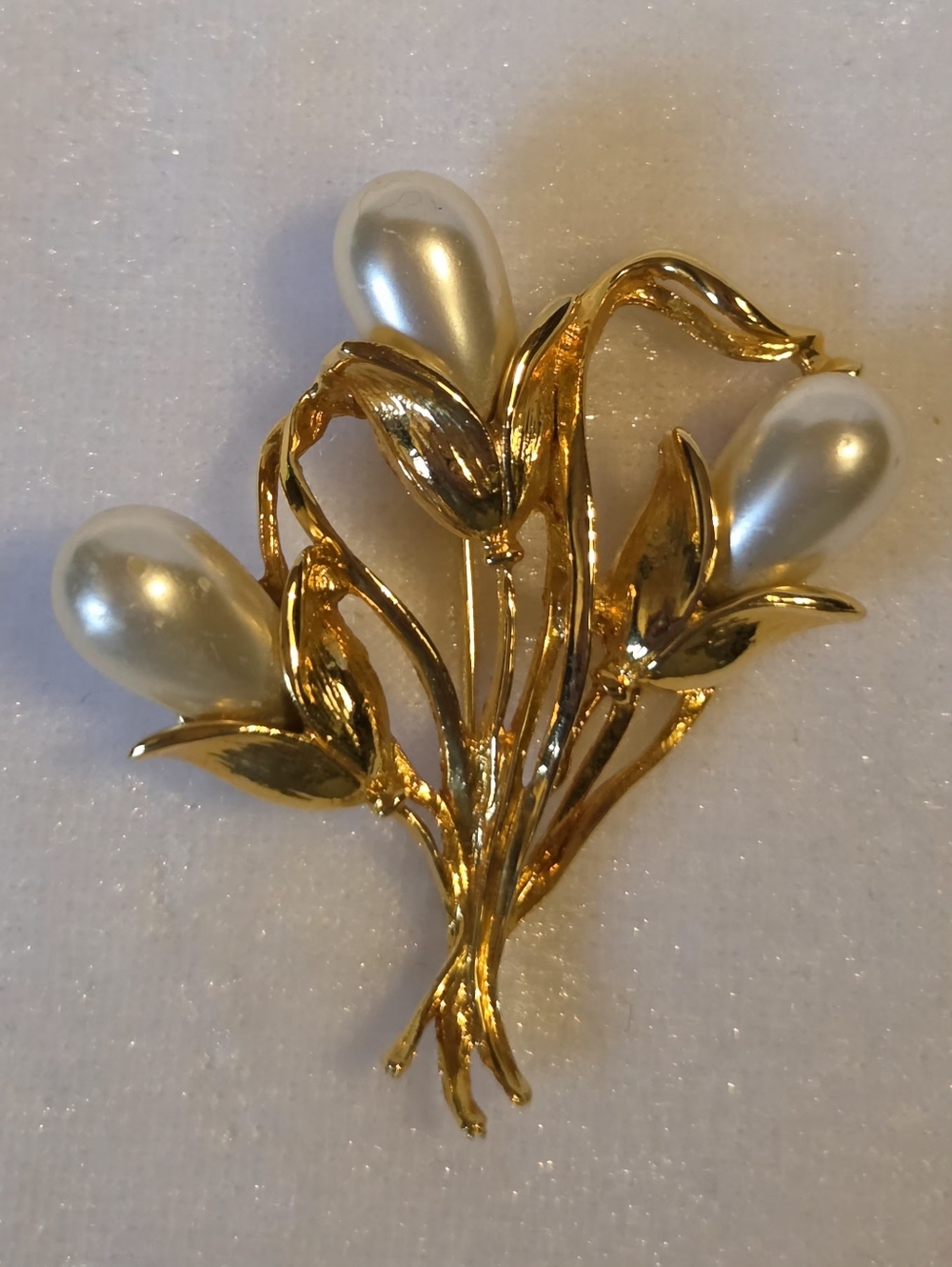 Vintage Calla Lily Statement Brooch / Pin